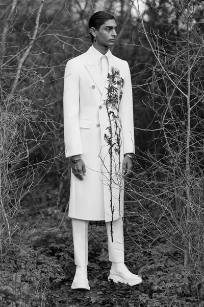 Look 6